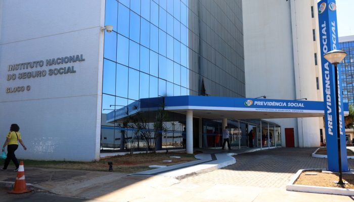 Descontos indevidos do INSS: prazo final para contestação encerra neste sábado