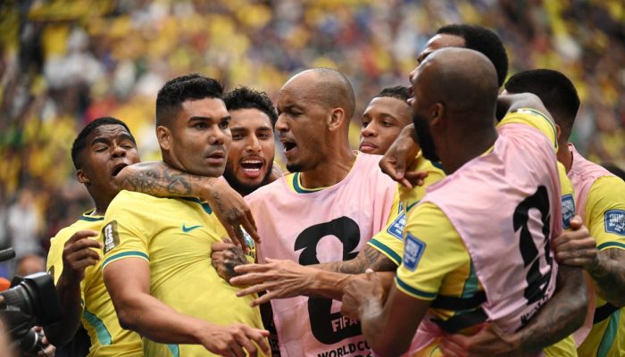 Brasil avança às oitavas de final da Copa e aguarda adversário em Nova Jersey