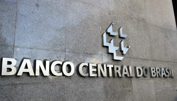 Governo autoriza 316 vagas em concursos para Receita Federal e Banco Central