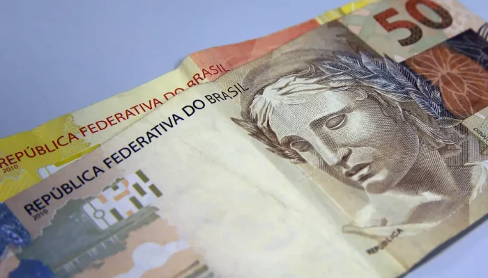 Sangria de R$ 39,3 bilhões atinge a poupança no semestre