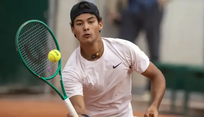 Guto Miguel celebra título em Wimbledon Juvenil e marca sábado histórico para o tênis brasileiro