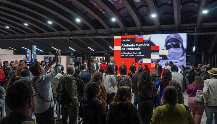Exposição em São Paulo convida à reflexão sobre a memória infinita da pandemia