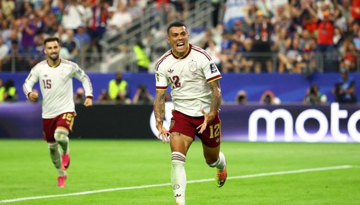 Espanha vence França e retorna à final da Copa do Mundo após 16 anos
