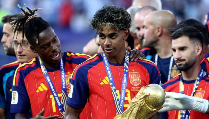 Espanha conquista bicampeonato mundial com protagonismo de filhos de imigrantes