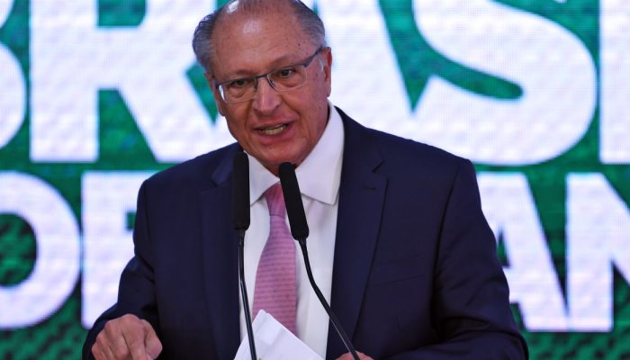 Alckmin: Reciprocidade brasileira visa corrigir injustiça, não retaliar tarifas dos EUA