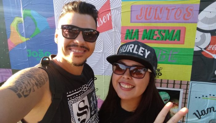 João Rock: festival transforma pagodeiro em roqueiro e une casal no interior de SP