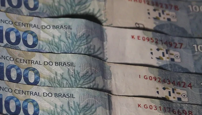 Indústria e trabalho criticam corte 'tímido' da Selic, agora em 13,75% ao ano
