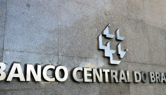 Inflação: Mercado financeiro revisa para baixo a expectativa anual para 5%