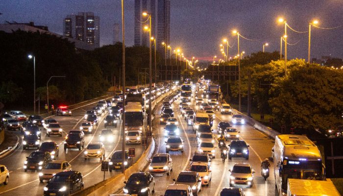 Justiça ordena que Prefeitura de São Paulo retome licitação da iluminação pública em 15 dias