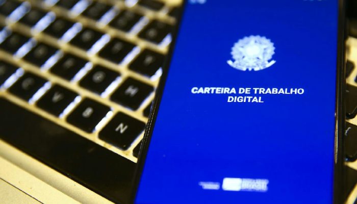 Mercado de trabalho brasileiro registra menor taxa de desemprego desde 2012