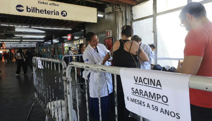 Ministério da Saúde intensifica vacinação contra sarampo diante de novos casos em São Paulo