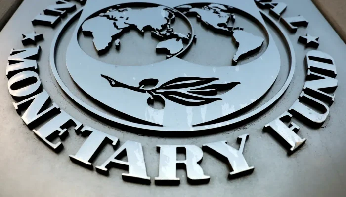 PIB do Brasil deve crescer 2,2% em 2026, segundo o FMI