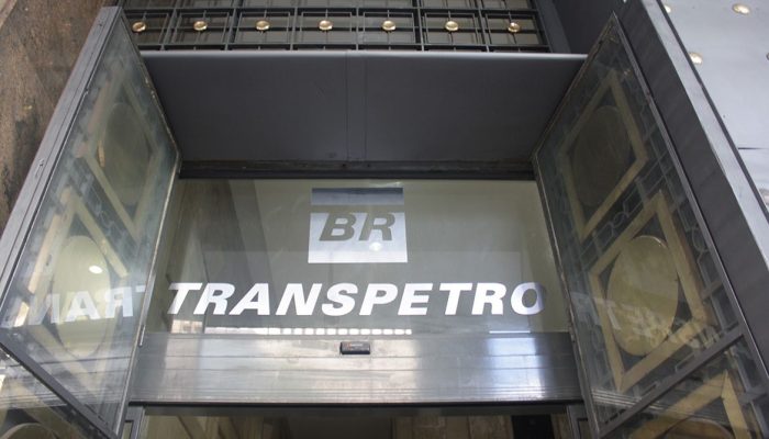 Transpetro anuncia concurso público com salários de até R$ 15 mil e vagas em todo o país