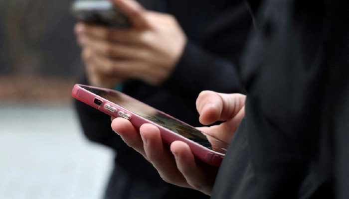 Vício em apostas online avança entre jovens e acende alerta no Brasil